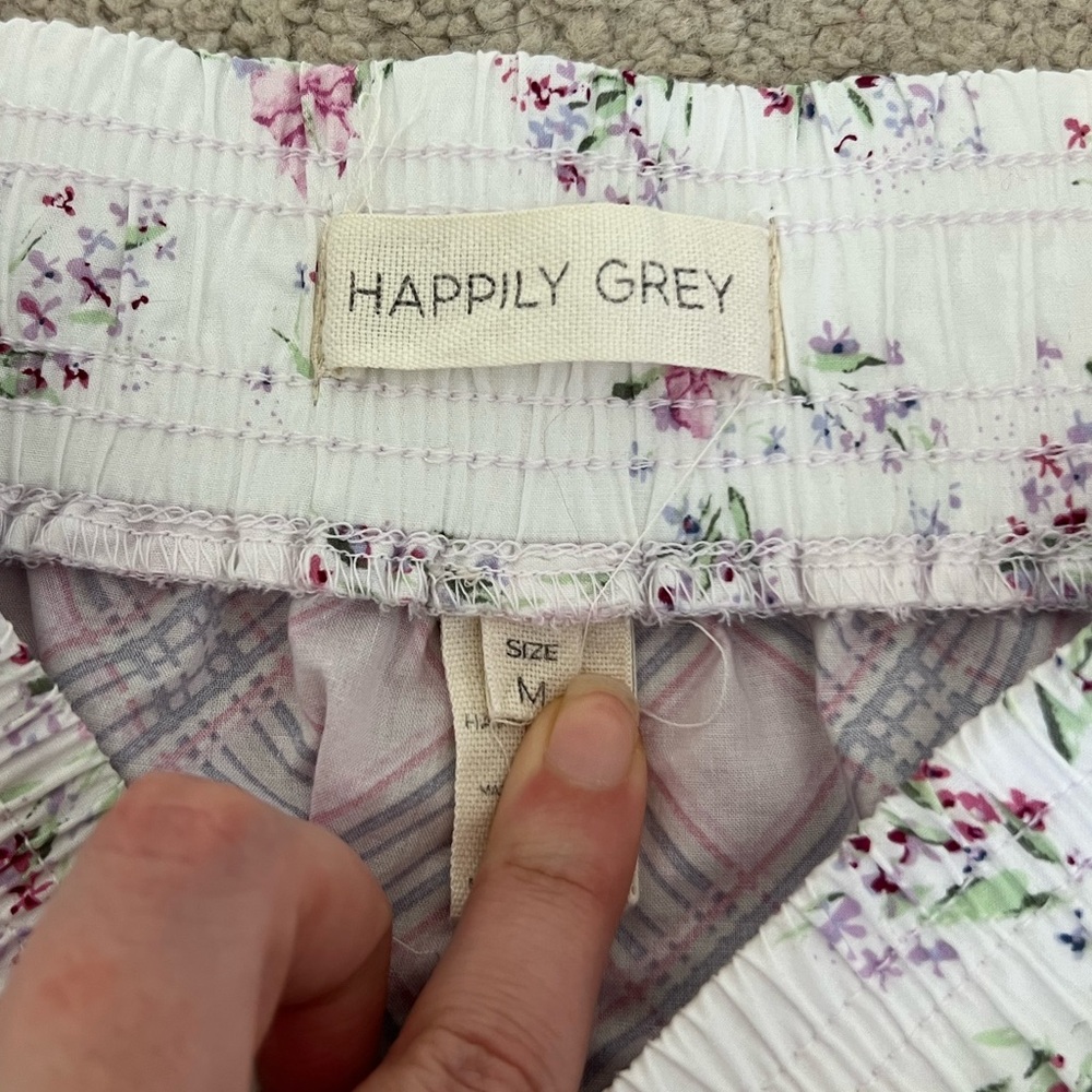 High Rise Multi Pattern Shorts 🌸 - Picture 3 of 4